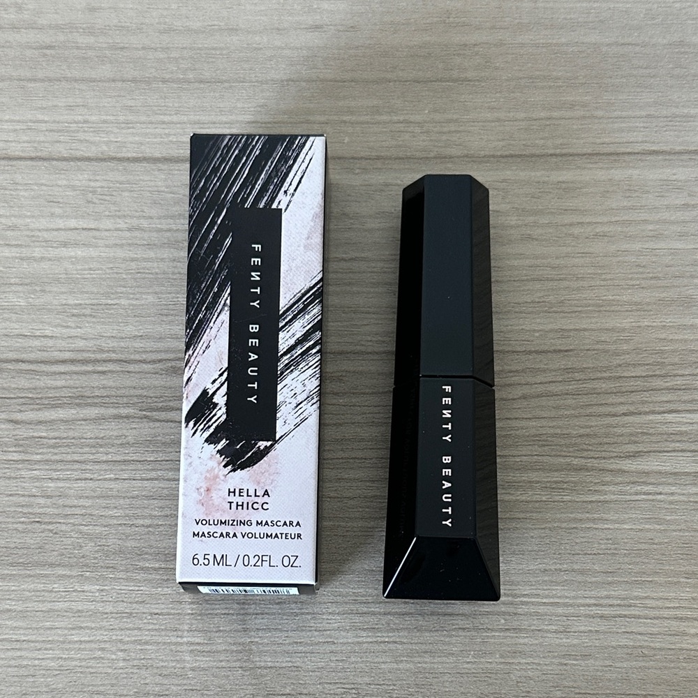 Fenty Beauty Hella Thicc Black Mascara - Mini Version